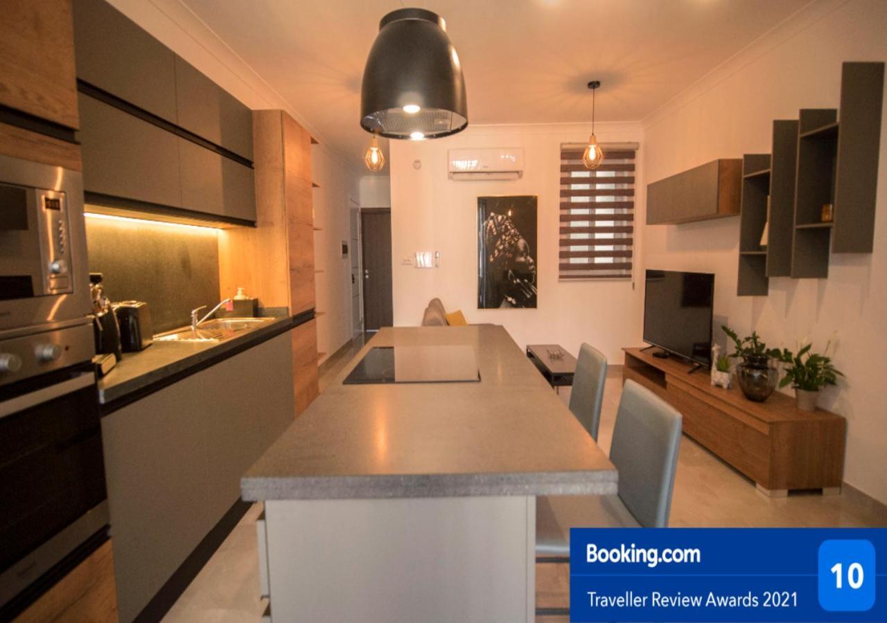 Msiebah Court San Gwann Modern Apt Near Sliema And St Julians Екстериор снимка