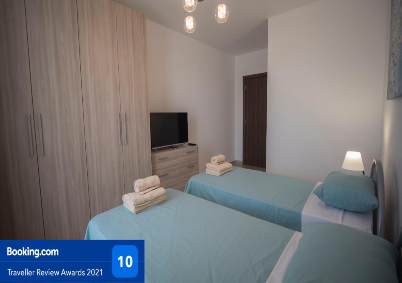 Msiebah Court San Gwann Modern Apt Near Sliema And St Julians Екстериор снимка